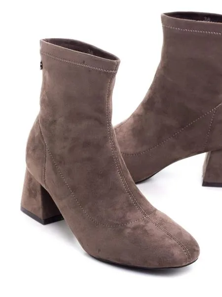 Botín Xti 140487 Taupe para Mujer