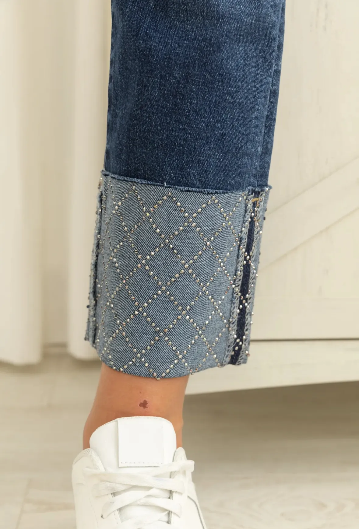 Jeans Strass Bajo Vuelta