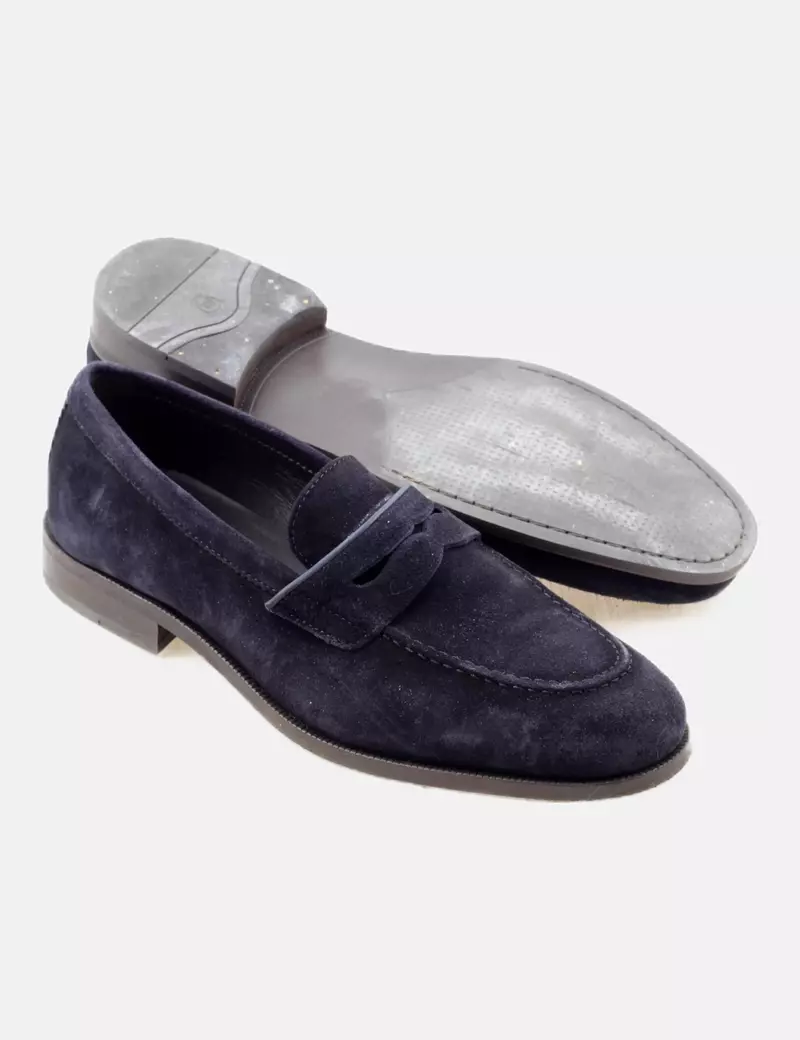 Massimo Dutti Mocasín azul marino liso