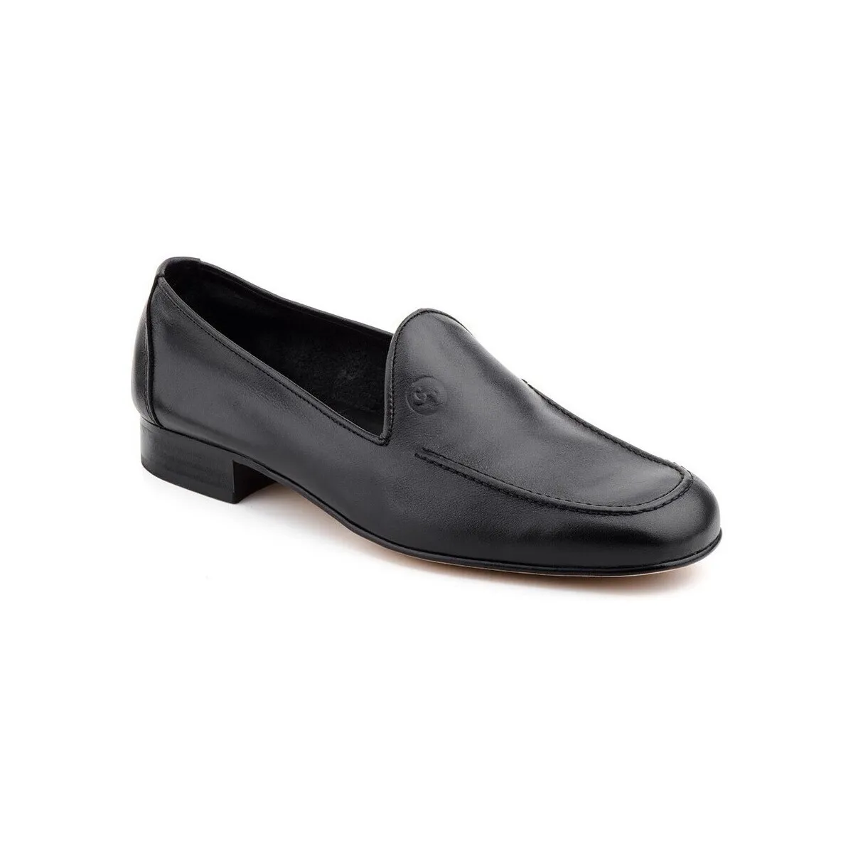 Mocasines de hombre de piel negros by