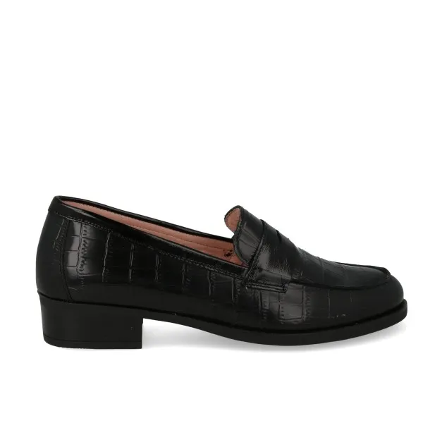 MOCASINES MUJER NEGROS PIEL MOD. ALASKA NEGRO