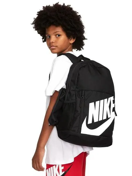 Mochila Nike 20L Negra Unisex