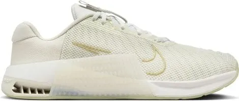 Nike Zapatillas Nike Metcon 9 Premium Cross Training Mujer Oro Blanco