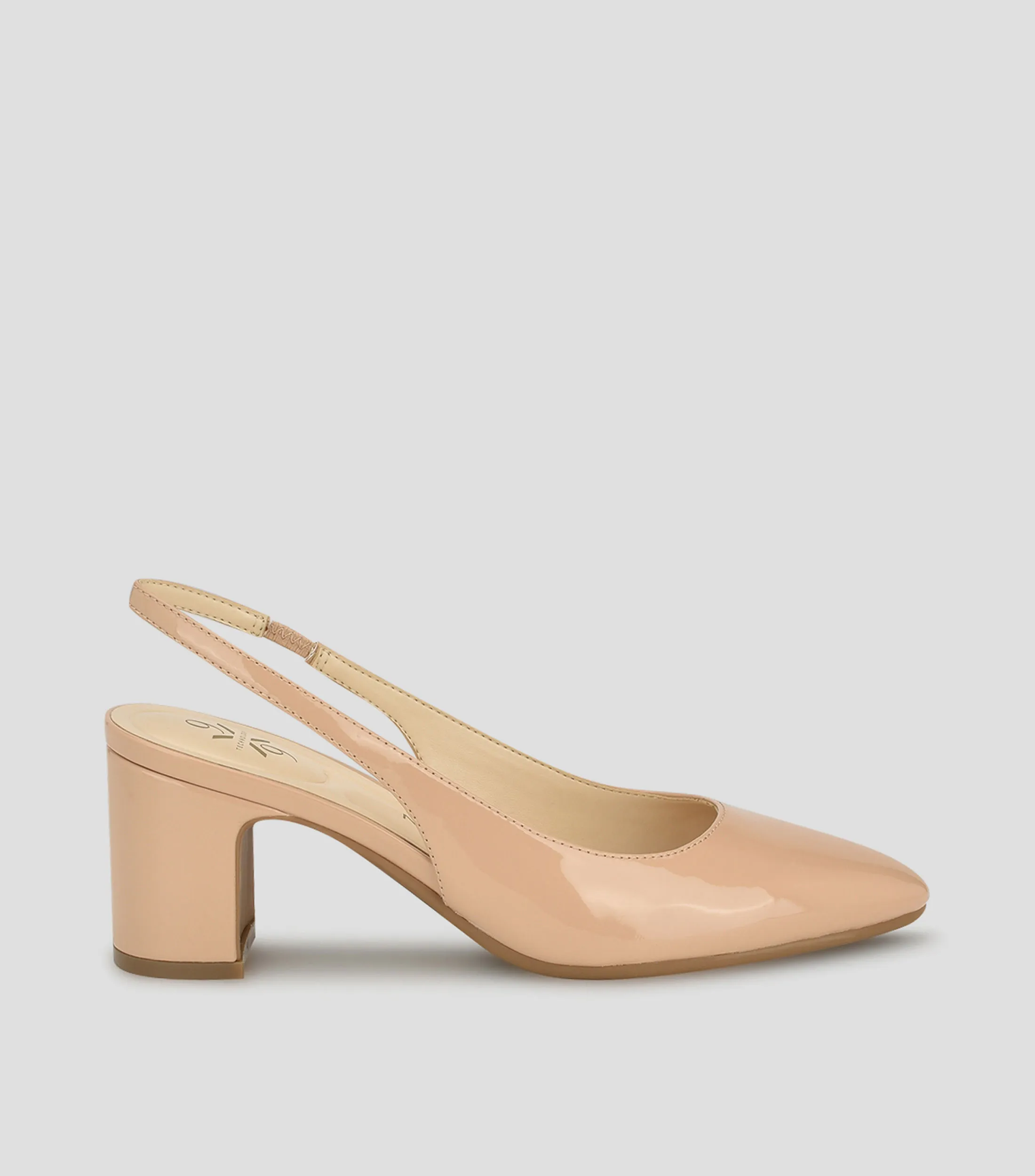 Nine West Zapatillas Slingback con tacón bajo ancho Mujer