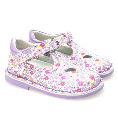 PRIMIGIMercedes tipo T Velcro flores Primigi Lesley