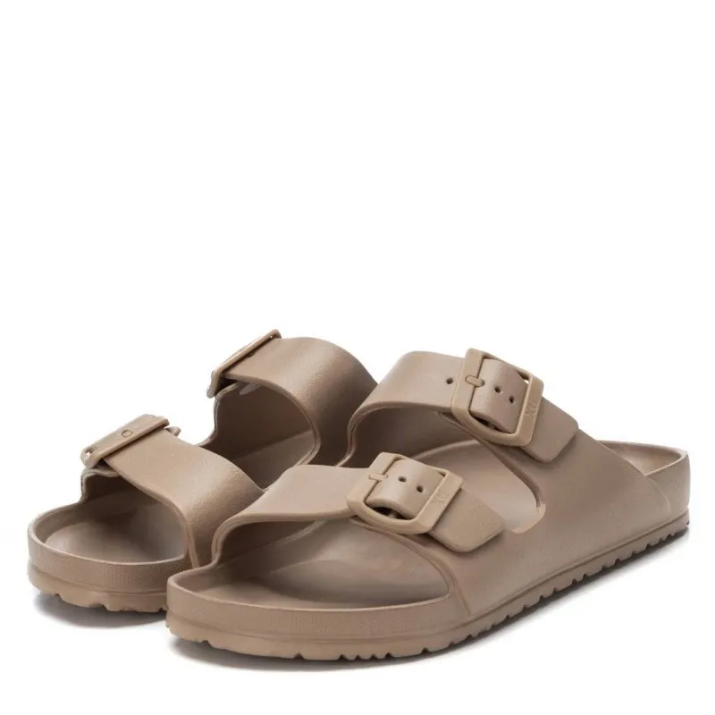 Sandalia de hombre XTI 142549 Taupe