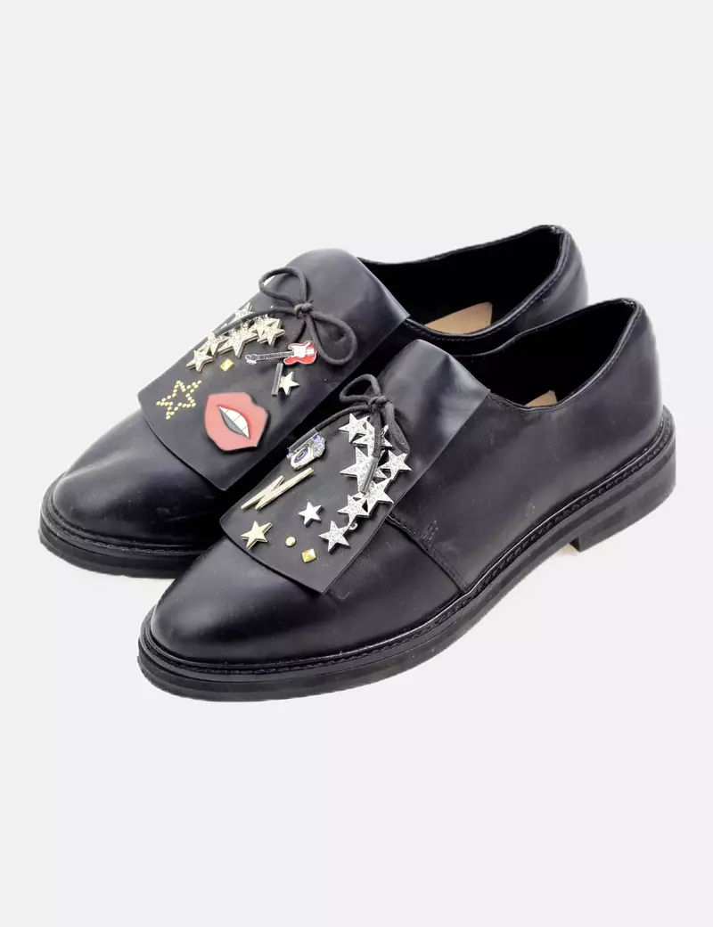 Stradivarius Mocasín negro strass