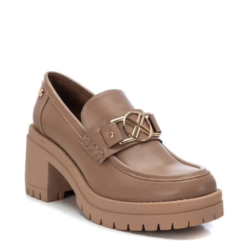 Zapato de mujer XTI 142057 Taupe