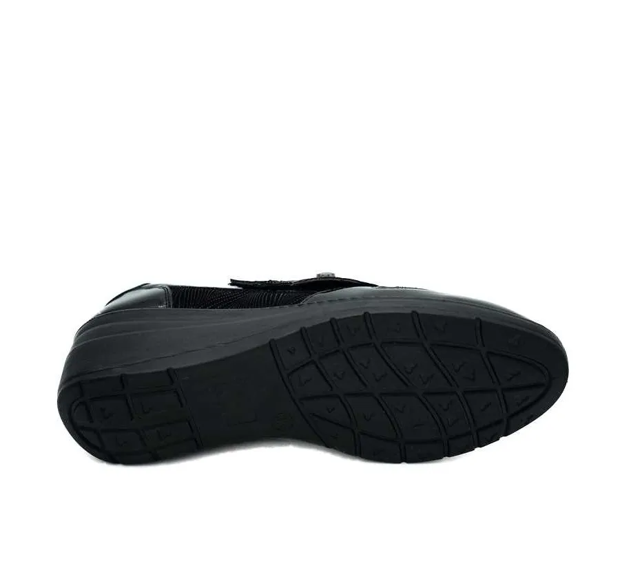 ZAPATO DOBLE VELCRO COMBINADO CHAROL NEGRO CÓMODO PLANTILLA EXTRAÍBLE