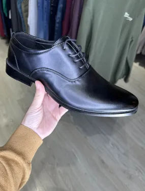 Zapatos negros de vestir  para hombre