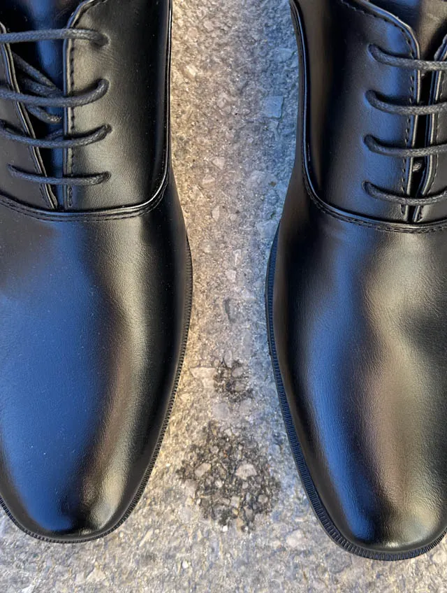 Zapatos negros de vestir  para hombre