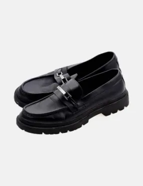 Zara Mocasín negro aplique