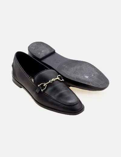 Zara Mocasín negro básico